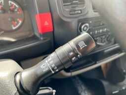 Dongfeng DF-513 con caja lleno