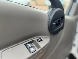 Dongfeng DF-513 con caja lleno