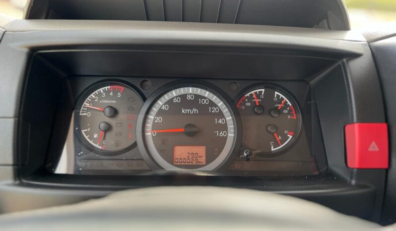 Dongfeng DF-513 con caja lleno