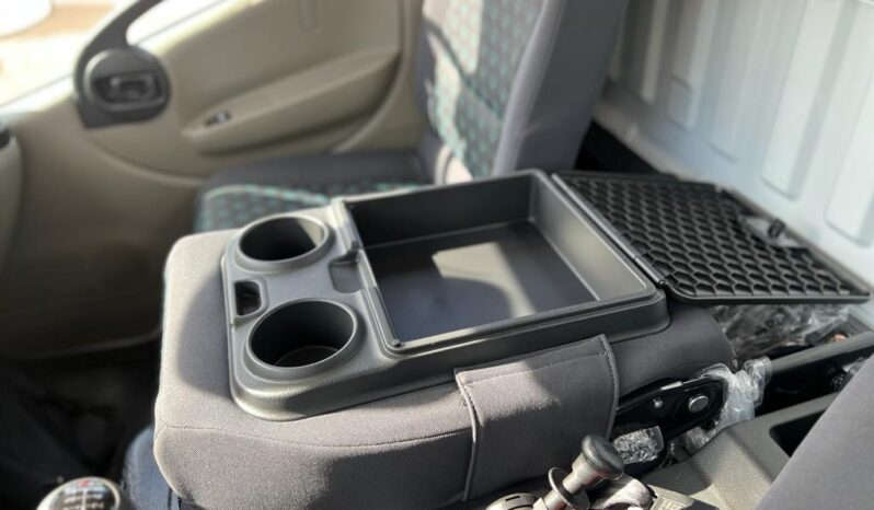 Dongfeng DF-513 con caja lleno